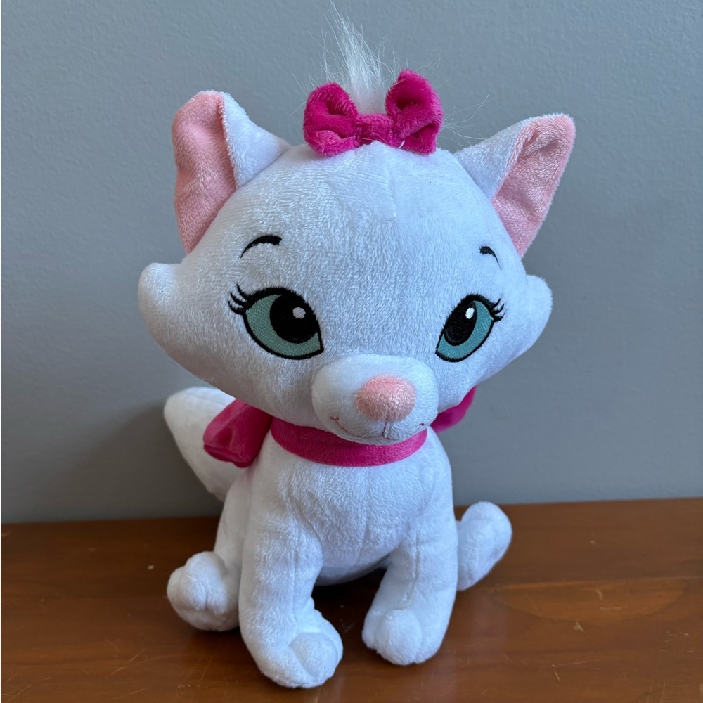 Disney’s Aristocats - Marie - White and Pink Cat Plush 🐱
